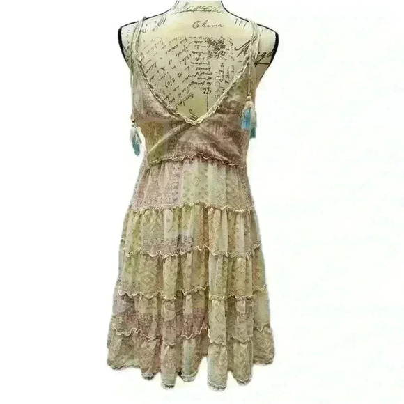 Blue B Collection Women Boho Ruffle Patchwork Floral Mini Dress Size L - Picture 3 of 16